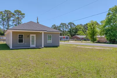 1001 Bremen Avenue, Pensacola, FL 32507 - Photo 14