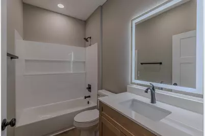 1001 Bremen Avenue, Pensacola, FL 32507 - Photo 40