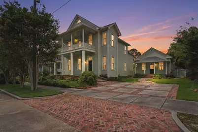 316 W Strong Street, Pensacola, FL 32501 - Photo 2
