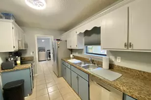 309 Springwood Cir, Crestview, FL 32536 - Photo 16