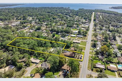 1405 S Palm Boulevard, Niceville, FL 32578 - Photo 1