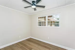 123 SW Robinwood Dr, Fort Walton Beach, FL 32548 - Photo 24