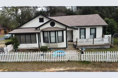 303 S 10th Street, Quincy, FL 32351 - Photo 1