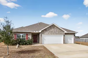 1110 Shoal River Dr, Crestview, FL 32539 - Photo 1