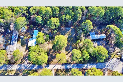 9013 Larker Woods Drive, Navarre, FL 32566 - Photo 2
