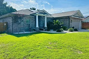 2 W Casa Loma Dr, Mary Esther, FL 32569 - Photo 1
