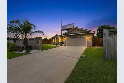 2 W Casa Loma Drive, Mary Esther, FL 32569 - Photo 2