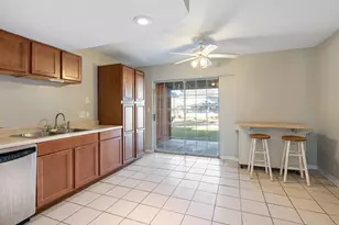 145 4th Ave, Shalimar, FL 32579 - Photo 4