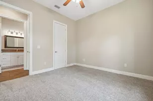 266 Florida Ave, Valparaiso, FL 32580 - Photo 10