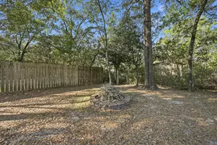 266 Florida Ave, Valparaiso, FL 32580 - Photo 18