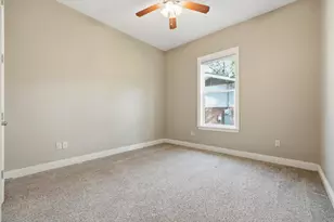 266 Florida Ave, Valparaiso, FL 32580 - Photo 46