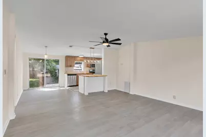 244 Paschel Avenue, Mary Esther, FL 32569 - Photo 4