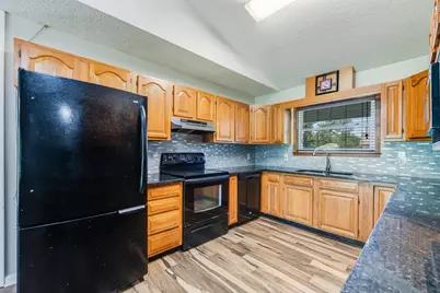5811 Monroe Street, Baker, FL 32531 - Photo 10