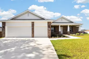 5423 E Brook Dr, Crestview, FL 32539 - Photo 1