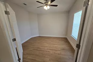 5423 E Brook Dr, Crestview, FL 32539 - Photo 8