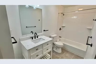 137 Valencia Drive, Fort Walton Beach, FL 32547 - Photo 18
