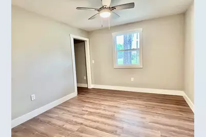 16 N 1st Street, Defuniak Springs, FL 32433 - Photo 18