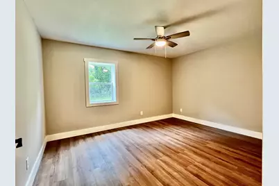 16 N 1st Street, Defuniak Springs, FL 32433 - Photo 26