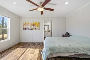 11907 Evergreen St, Fountain, FL 32438 - Photo 6