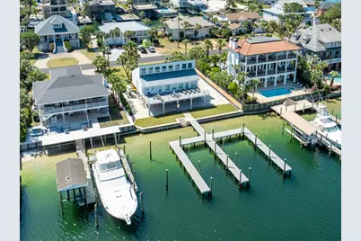 611 Lagoon Drive, Destin, FL 32541 - Photo 1