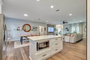 320 N Cedar Ave, Niceville, FL 32578 - Photo 14