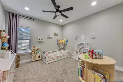 320 N Cedar Avenue, Niceville, FL 32578 - Photo 24