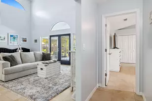 550 Seabreeze Cir, Seacrest, FL 32461 - Photo 16