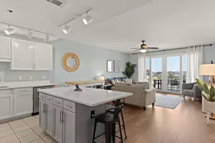 9902 S Thomas Dr, Panama City Beach, FL 32408 - Photo 12