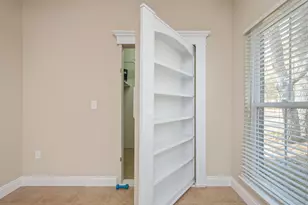 526 Tail Spin Dr, Holt, FL 32564 - Photo 20