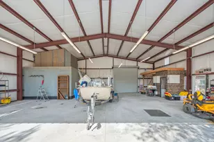 526 Tail Spin Dr, Holt, FL 32564 - Photo 32