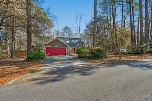 104 Fairway Dr, Crestview, FL 32536 - Photo 6