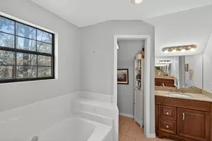 104 Fairway Dr, Crestview, FL 32536 - Photo 24