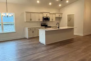 2418 Aleia Ln, Crestview, FL 32536 - Photo 8