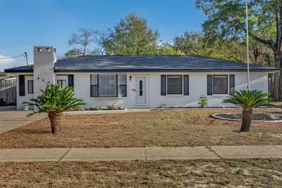 420 Paradise Road, Niceville, FL 32578 - Photo 1