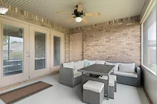 9722 Misty Meadow Ln, Navarre, FL 32566 - Photo 6