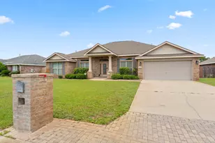 9722 Misty Meadow Ln, Navarre, FL 32566 - Photo 2