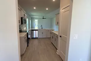 2414 Aleia Ln, Crestview, FL 32536 - Photo 8
