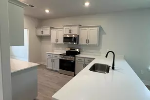 2414 Aleia Ln, Crestview, FL 32536 - Photo 12