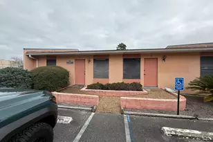 1013 Marwalt Dr, Fort Walton Beach, FL 32547 - Photo 1