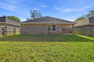 4479 Watkins St, Pace, FL 32571 - Photo 36