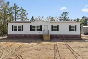 39 Bellini Rd, Defuniak Springs, FL 32433 - Photo 1