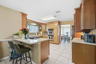 1000 Fay Dr, Mary Esther, FL 32569 - Photo 14