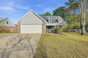 1000 Fay Dr, Mary Esther, FL 32569 - Photo 4