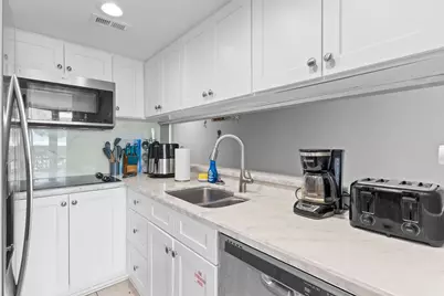 9850 S Thomas Drive #UNIT 104E, Panama City Beach, FL 32408 - Photo 10