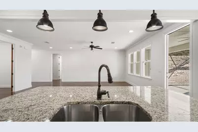 629 Meadow Lake Drive, Freeport, FL 32439 - Photo 16