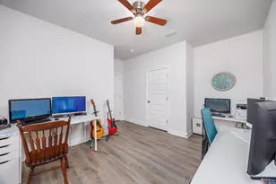 193 Perimeter Pl, Freeport, FL 32439 - Photo 22