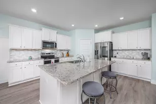 193 Perimeter Pl, Freeport, FL 32439 - Photo 14