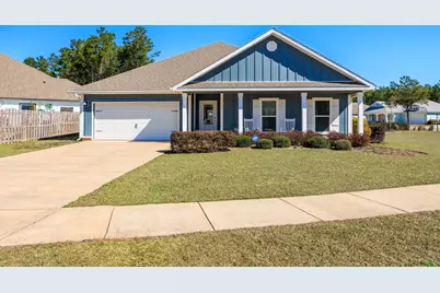 193 Perimeter Place, Freeport, FL 32439 - Photo 2