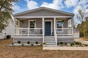 48 Bradford Ct, Freeport, FL 32439 - Photo 1