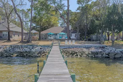 5756 E Bay Boulevard, Gulf Breeze, FL 32563 - Photo 1